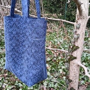 Bőr táska romantikus kék mintás /válltáska/shopper  - táska & tok - kézitáska & válltáska - válltáska - Meska.hu