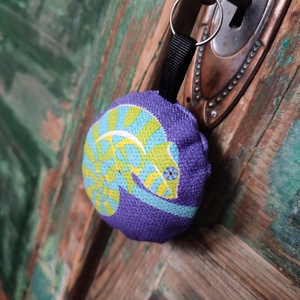 Textil kulcstartó  Kaméleon - táska & tok - kulcstartó & táskadísz - kulcstartó - Meska.hu