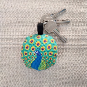 Textil kulcstartó  Páva - táska & tok - kulcstartó & táskadísz - kulcstartó - Meska.hu