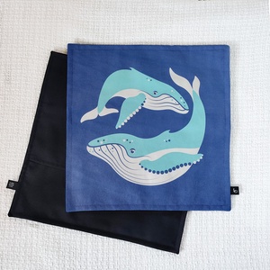 Párnahuzat � Bálna család - otthon & életmód - lakástextil - párna & párnahuzat - díszpárnahuzat - Meska.hu