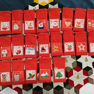 Örök adventi naptár zsákokkal - karácsony - adventi díszek - adventi naptár - Meska.hu