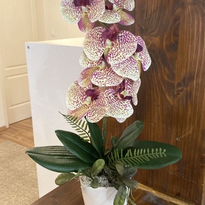 Foltos mintás orchidea kerámiban - otthon & életmód - dekoráció - asztal és polc dekoráció - asztaldísz - Meska.hu