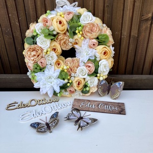 Csupa virágos kopogtató 28 cm - Meska.hu