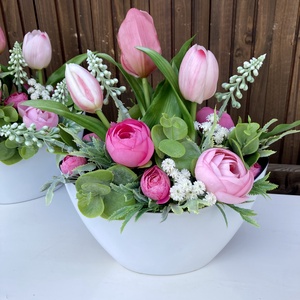 Tulipános asztaldísz - otthon & életmód - virágdekoráció - virágdíszek - virágdísz kaspóban - Meska.hu