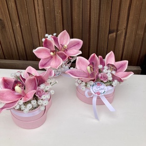 Orchidea ajándék virágbox, Otthon & Életmód, Virágdekoráció, Virágok, Virágbox, Virágkötés, MESKA