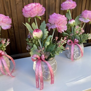 Nőnapi asztaldísz - otthon & életmód - virágdekoráció - virágdíszek - virágdísz kaspóban - Meska.hu