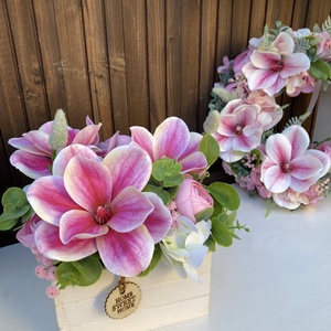 Nőnapi asztaldísz - otthon & életmód - virágdekoráció - virágdíszek - virágdísz kaspóban - Meska.hu