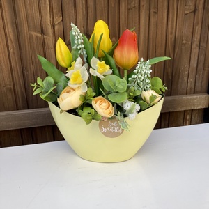 Nőnapi Tulipános asztaldísz, Otthon & Életmód, Virágdekoráció, Virágdíszek, Virágdísz kaspóban, Virágkötés, MESKA