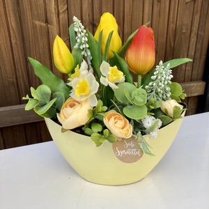 Nőnapi Tulipános asztaldísz - otthon & életmód - virágdekoráció - virágdíszek - virágdísz kaspóban - Meska.hu