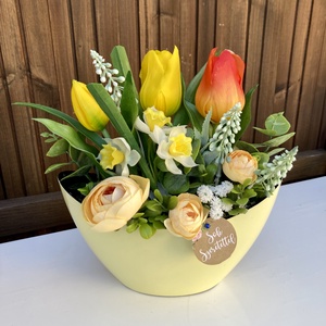 Nőnapi Tulipános asztaldísz, Otthon & Életmód, Virágdekoráció, Virágdíszek, Virágdísz kaspóban, Virágkötés, MESKA