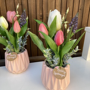 Tavaszi asztaldísz - otthon & életmód - virágdekoráció - virágdíszek - virágdísz kaspóban - Meska.hu