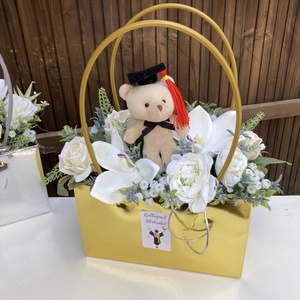 Ballagási virágt�ska - otthon & életmód - virágdekoráció - virágok - virágcsokor - Meska.hu