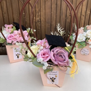 Ballagási virágt�ska - otthon & életmód - virágdekoráció - virágok - virágcsokor - Meska.hu