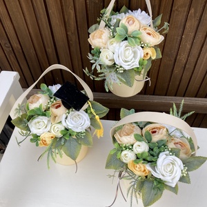 Ballagási virágt�ska - otthon & életmód - virágdekoráció - virágok - virágcsokor - Meska.hu