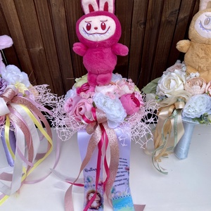 Labubu ovis ballagási csokor - otthon & életmód - virágdekoráció - virágok - virágcsokor - Meska.hu