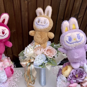 Labubu ovis ballagási csokor - otthon & életmód - virágdekoráció - virágok - virágcsokor - Meska.hu