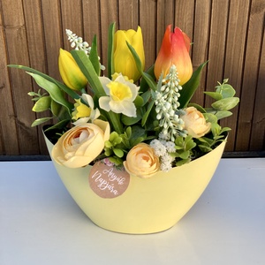 Anyák napi tulipános asztaldísz, Otthon & Életmód, Virágdekoráció, Virágdíszek, Virágdísz kaspóban, Virágkötés, MESKA