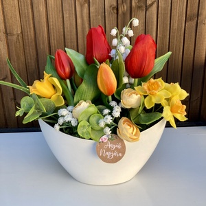Anyák napi tulipános asztaldísz  - Meska.hu