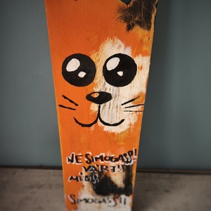 Fa cica dekoráció , Otthon & Életmód, Dekoráció, Asztal és polc dekoráció, Asztaldísz, Festett tárgyak, Famegmunkálás, MESKA