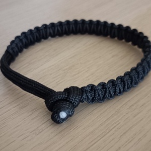 Paracord karkötő - ékszer - karkötő - fonott karkötő - Meska.hu