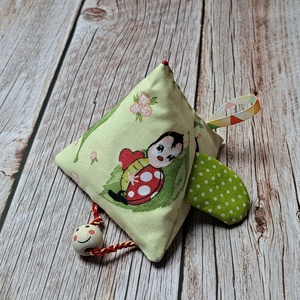 Szalagos babajáték, matatójáték, piramis - katicával - Meska.hu