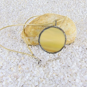 Üveg medál csatos, színes zsinórral - M0010.23 - ékszer - nyaklánc - medálos nyaklánc - Meska.hu