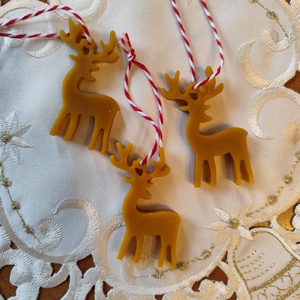 Szarvas mhviasz dísz,ajándkkísérő, Karácsony, Karácsonyi lakásdekoráció, Karácsonyfadíszek, Gyertya-, mécseskészítés, MESKA