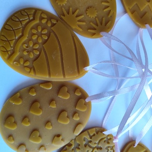 Húsvéti függő dísz ,tojás alakú dísz. , Ünnepi díszek, dekorációk, Húsvéti díszek és dekorációk, Húsvéti tojásfadíszek, Gyertya-, mécseskészítés, MESKA