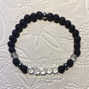 Lávakő karkötő - ékszer - karkötő - bogyós karkötő - Meska.hu