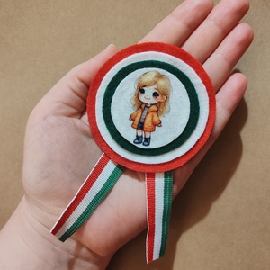 Kislányos kokárda 4., Ékszer, Kitűző és Bross, Mindenmás, MESKA