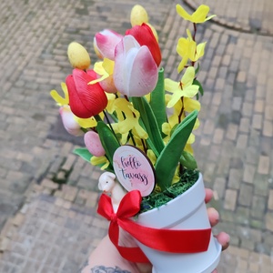 Bárányos tulipános húsvéti asztaldísz - ünnepi díszek, dekorációk - húsvéti díszek és dekorációk - húsvéti asztaldíszek - Meska.hu