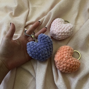 Szív plüss kulcstartó, Táska & Tok, Kulcstartó & Táskadísz, Kulcstartó, Horgolás, MESKA