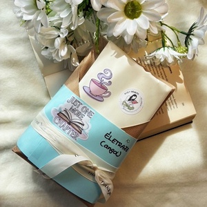 Blind date with a book 10. (életrajz  angol nyelvű), Könyv & Zene, Könyv, Scrapbook, Mindenmás, MESKA