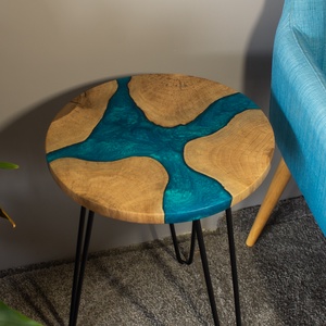 Diófa kőr alakú asztal, kisasztal, lerakó asztal, dohányzó asztal, folyó asztal, river table, epoxy table ajándék  - otthon & életmód - bútor - asztal - Meska.hu