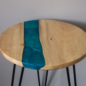 Diófa kék kőr alakú asztal, kisasztal, lerakó asztal, dohányzó asztal, folyó asztal, river table epoxy table ajándék  - otthon & életmód - bútor - asztal - Meska.hu