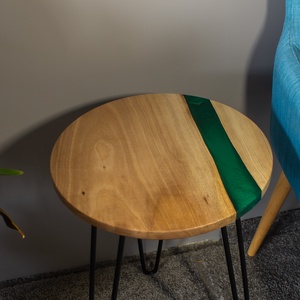 Diófa zöld kőr alakú asztal, kisasztal, lerakó asztal, dohányzó asztal, folyó asztal, river table epoxy table ajándék , Otthon & Életmód, Bútor, Asztal, Famegmunkálás, MESKA
