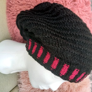 Beanie sapka uniszex fekete  pink. - ruha & divat - sál, sapka, kendő - vállkendő - Meska.hu