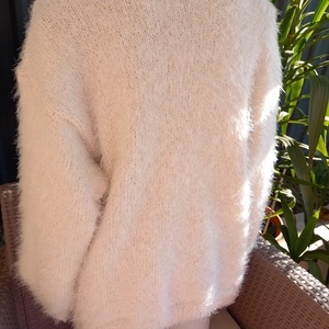 Fehér moher kardigán  - ruha & divat - női ruha - pulóver - Meska.hu Fehér moher kardigán  - ruha & divat - női ruha - pulóver - Meska.hu