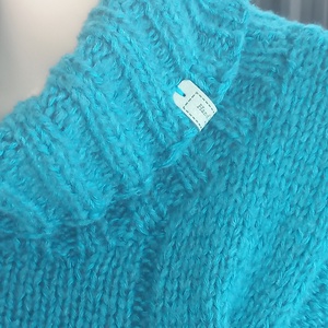 Kézzel kötött türkiz kek női pulóver - ruha & divat - női ruha - pulóver - Meska.hu