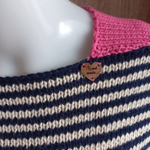 Kézzel kötött csíkos pulóver  - ruha & divat - női ruha - pulóver - Meska.hu