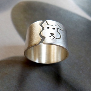 Kutya ezüst gyűrű (széles, szatén) - ékszer - gyűrű - figurális gyűrű - Meska.hu