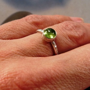 Peridot ezüst gyűrű  -  - Meska.hu