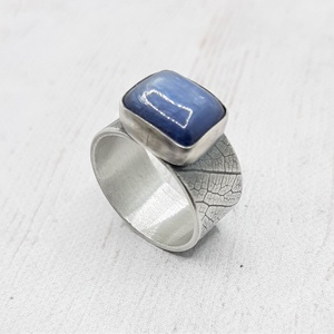 Kianit ezüst gyűrű  - ékszer - gyűrű - statement gyűrű - Meska.hu