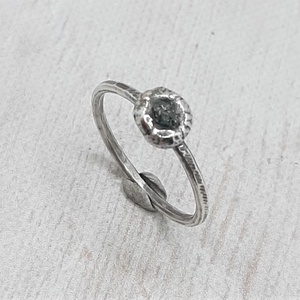 Ezüst gyűrű nyers fekete gyémánttal, Ékszer, Gyűrű, Szoliter gyűrű, Ékszerkészítés, Ötvös, Meska
