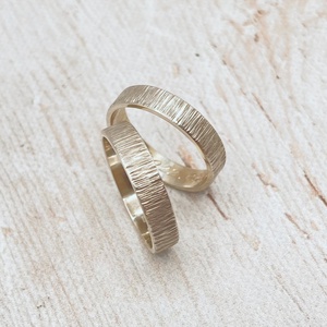 Fehér arany karikagyűrű  (14K) - ékszer - gyűrű - kerek gyűrű - Meska.hu