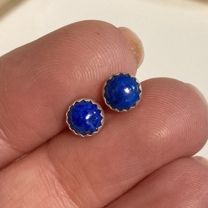Lápisz lazuli ezüst bedugós fülbevaló - ékszer - fülbevaló - pötty fülbevaló - Meska.hu