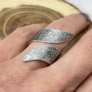 Rusztikus széles ezüst gyűrű  - ékszer - gyűrű - statement gyűrű - Meska.hu