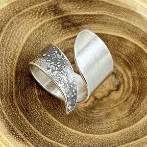 Rusztikus széles ezüst gyűrű  - ékszer - gyűrű - statement gyűrű - Meska.hu