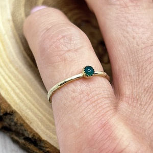 Zöld achát arany gyűrű  (14K) - ékszer - gyűrű - szoliter gyűrű - Meska.hu