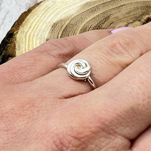 Rózsa ezüst gyűrű  - ékszer - gyűrű - szoliter gyűrű - Meska.hu Rózsa ezüst gyűrű  - ékszer - gyűrű - szoliter gyűrű - Meska.hu